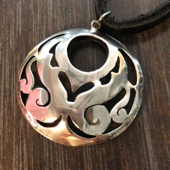 VNT Mexican sterling silver pendant/choker - Picture 3 of 17